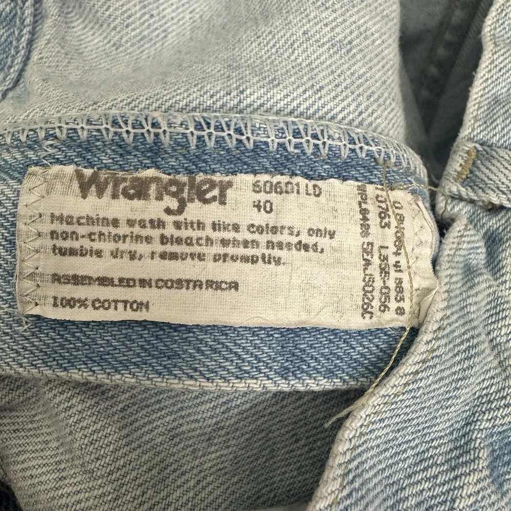 Wrangler Denim Dad Shorts Men's Relaxed Fit 38x10 Light Wash Distressed Workwear